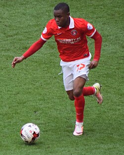 Cầu thủ Ademola Lookman - Image 5
