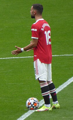 Cầu thủ Bruno Fernandes - Image 5