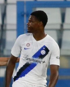 Cầu thủ Denzel Dumfries
