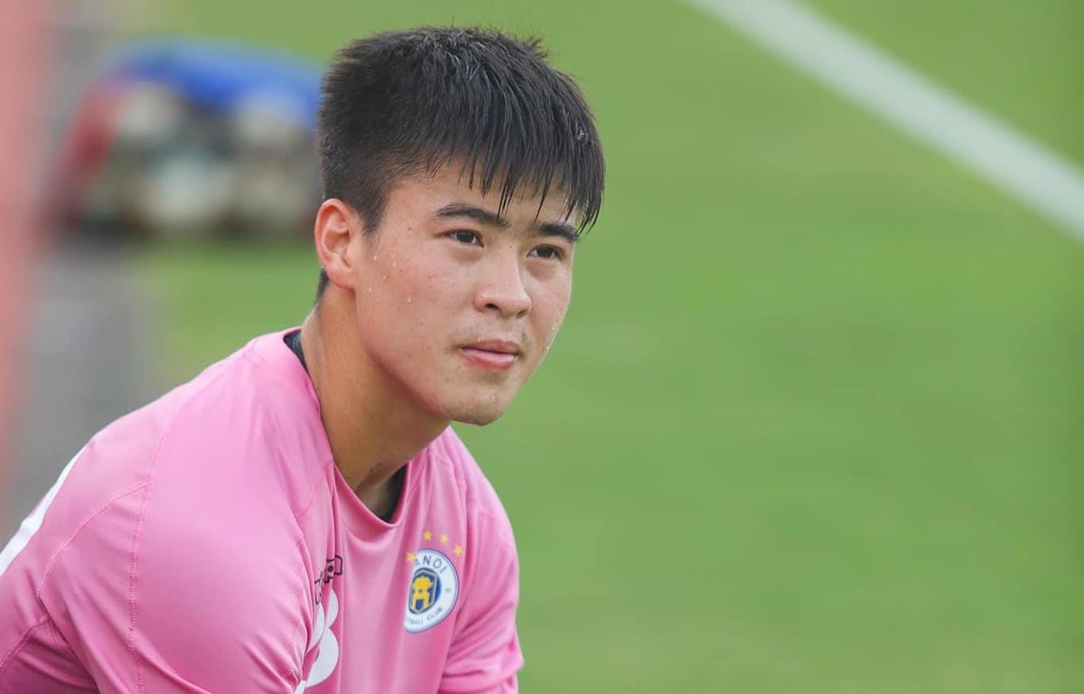 Cầu thủ Duy Mạnh - Image 4