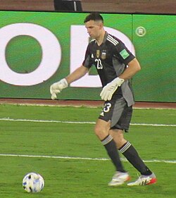 Cầu thủ Emiliano Martinez - Image 2