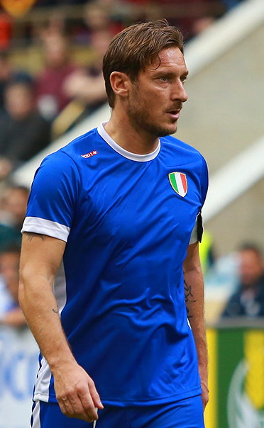 Cầu thủ Francesco Totti - Image 1