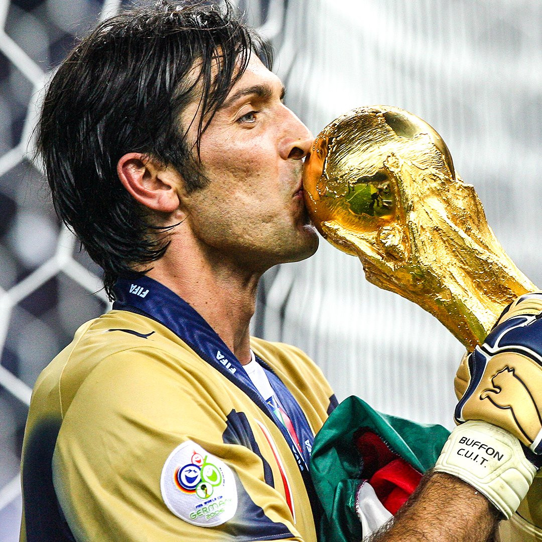 Cầu thủ Gianluigi Buffon - Image 4