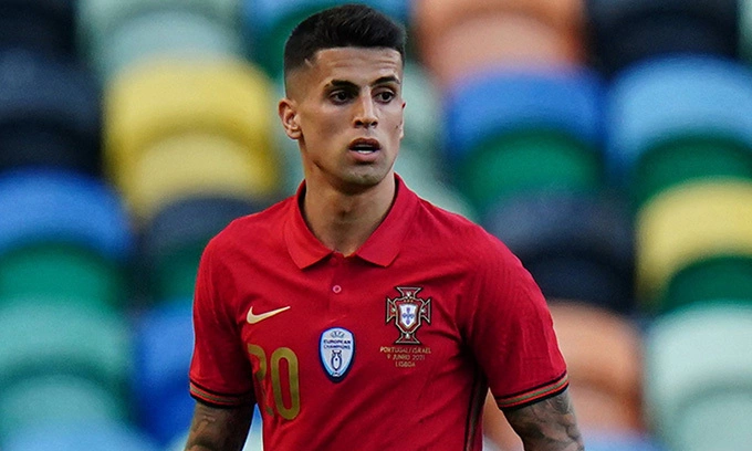 Cầu thủ Joao Cancelo - Image 3