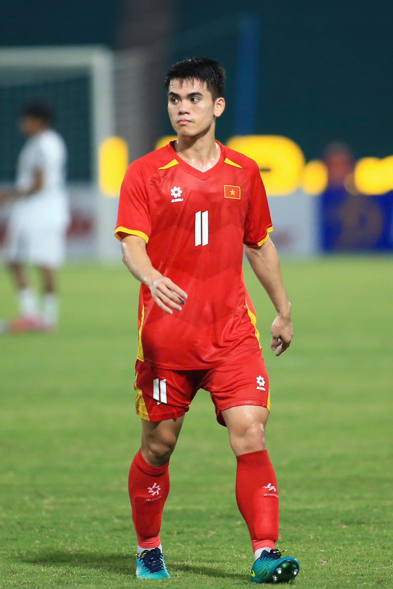 Cầu thủ Khuất Văn Khang - Image 3