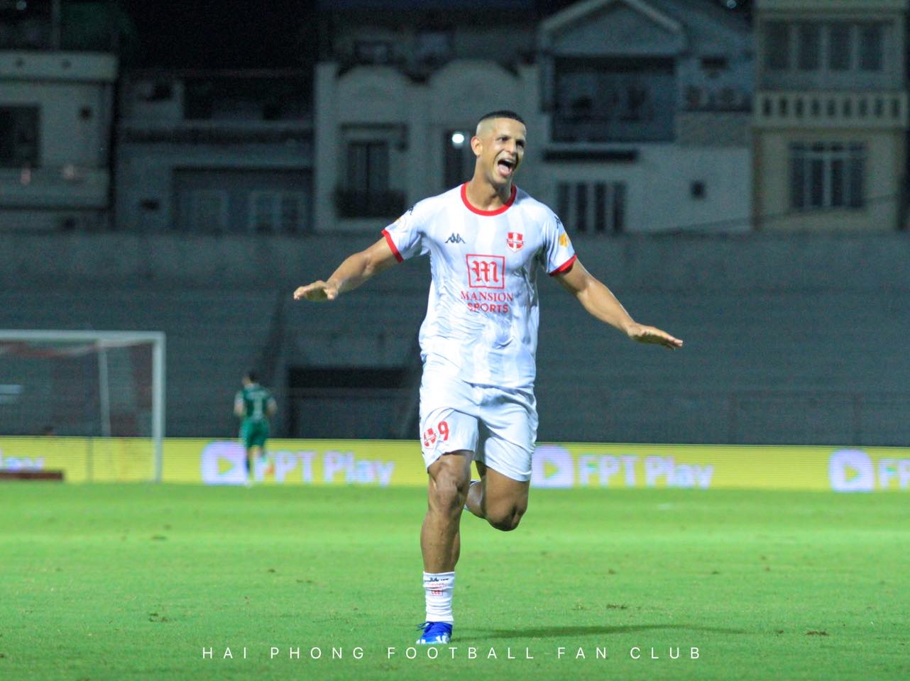 Cầu thủ Lucao - Image 2