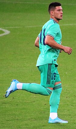 Cầu thủ Luka Jovic - Image 2
