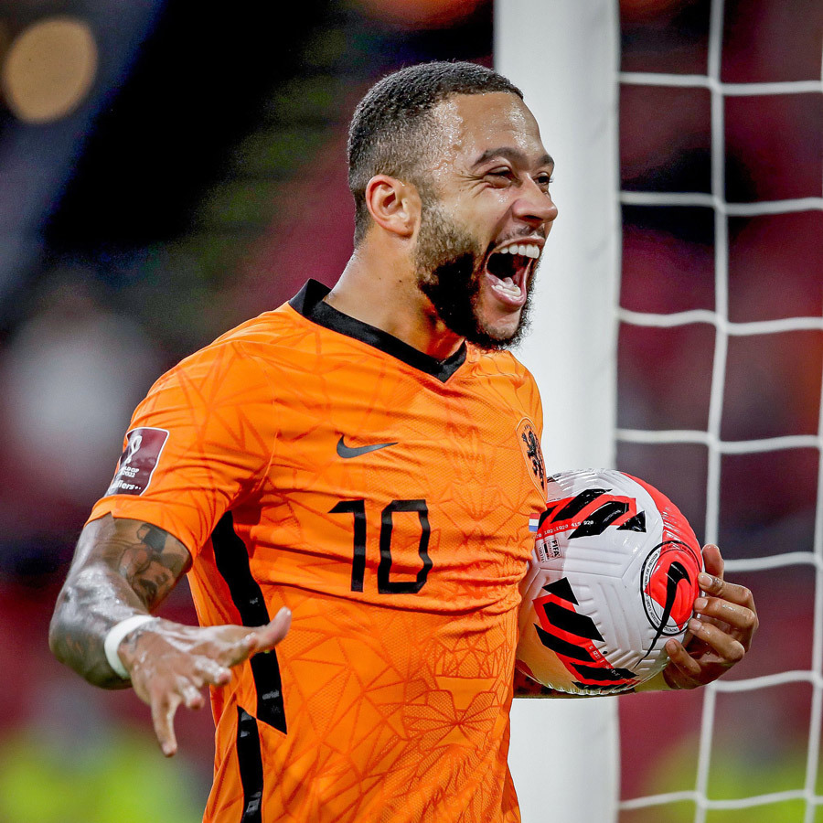 Cầu thủ Memphis Depay - Image 5