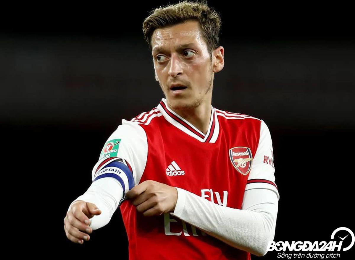 Cầu thủ Mesut Ozil - Image 4