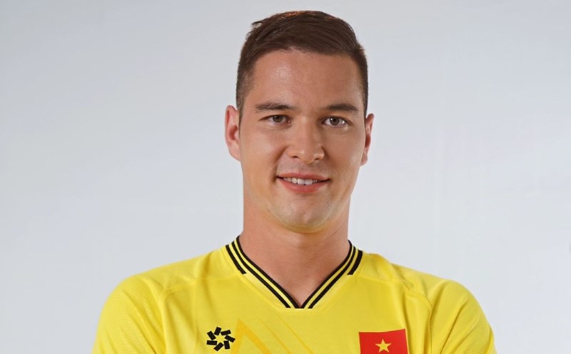 Cầu thủ Nguyễn Filip - Image 4