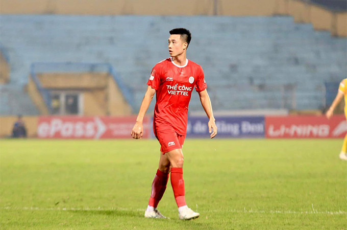 Cầu thủ Nguyễn Huy Hùng - Image 4