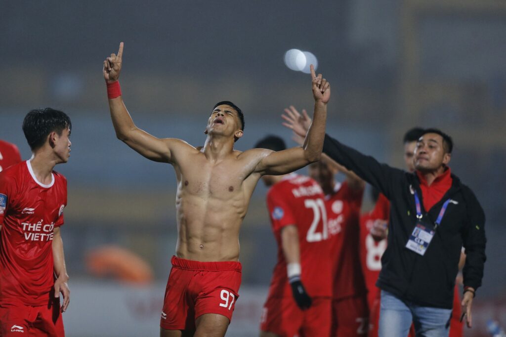 Cầu thủ Pedro Henrique