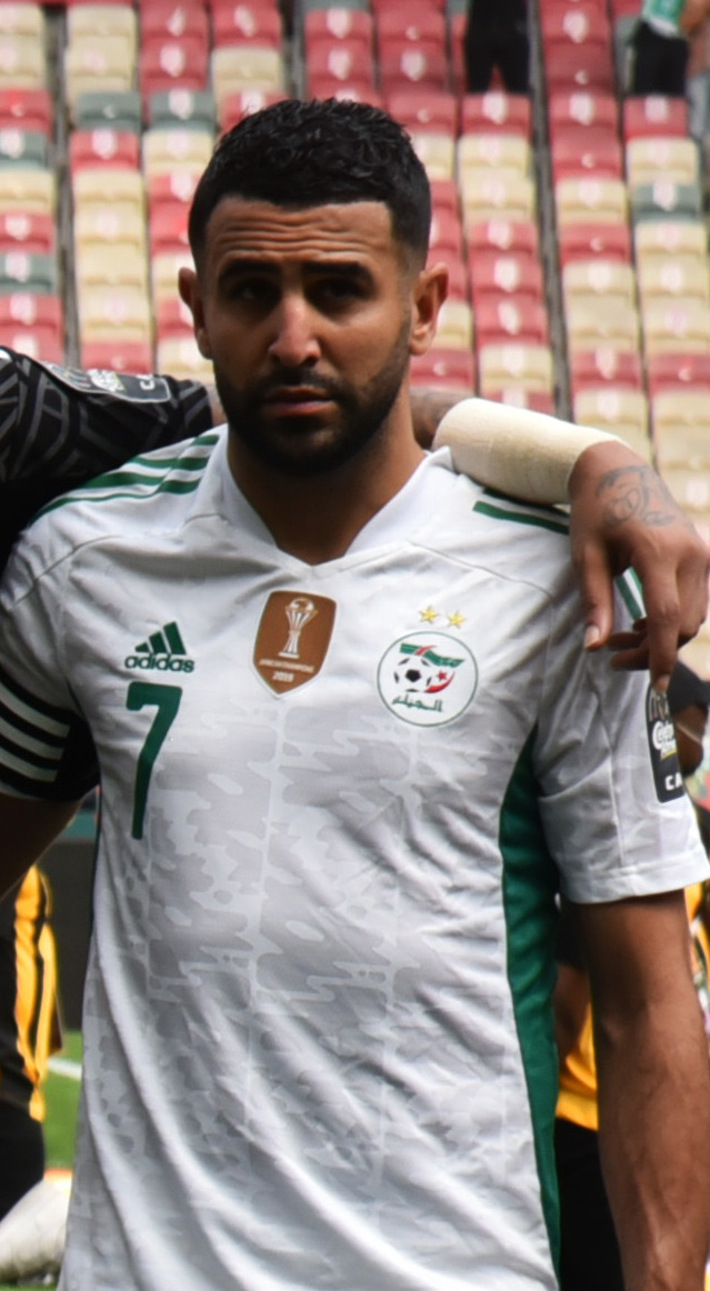 Cầu thủ Riyad Mahrez - Image 1