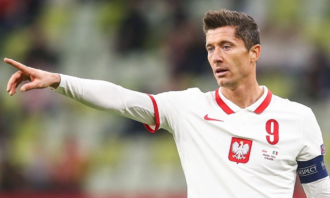 Cầu thủ Robert Lewandowski - Image 4