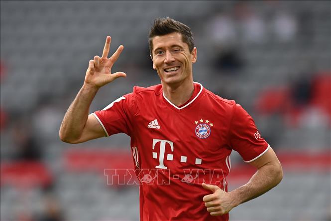 Cầu thủ Robert Lewandowski - Image 5