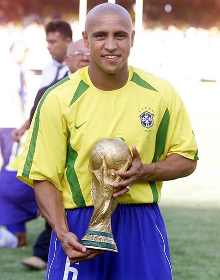 Cầu thủ Roberto Carlos - Image 3