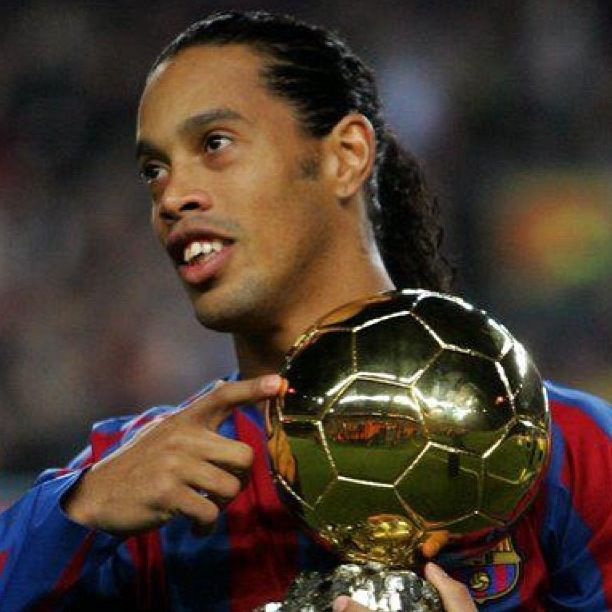 Cầu thủ Ronaldinho - Image 5