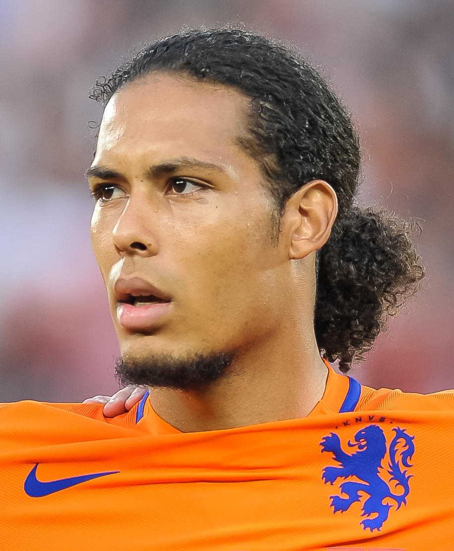 Cầu thủ Virgil van Dijk - Image 1