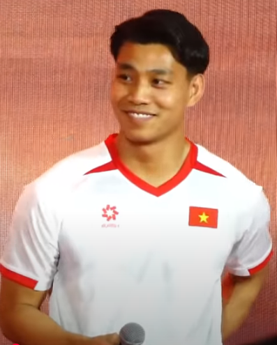 Cầu thủ Vũ Văn Thanh