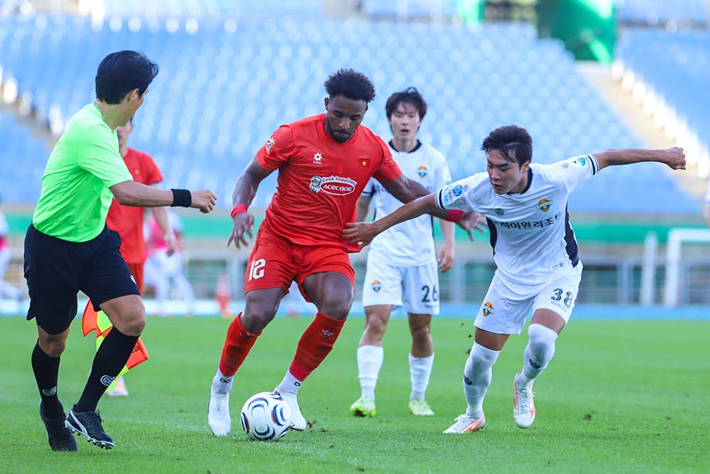 Gangwon FC - Image 2