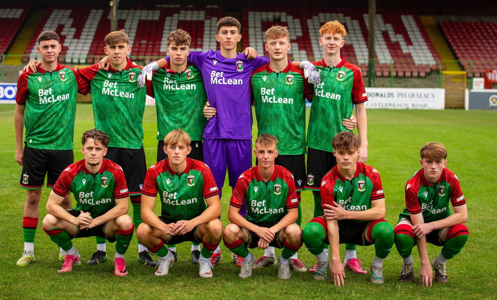 Glentoran FC - Image 2