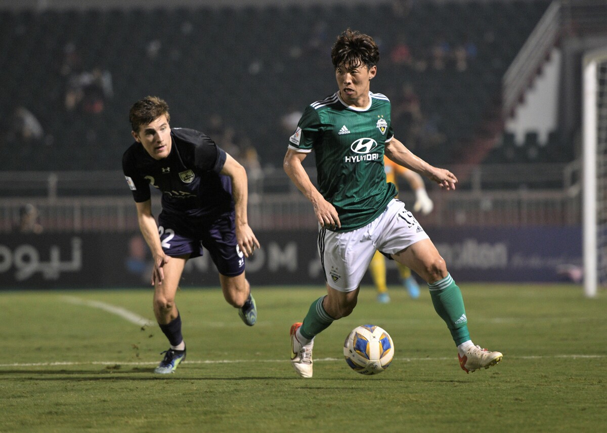 Jeonbuk Hyundai FC - Image 2
