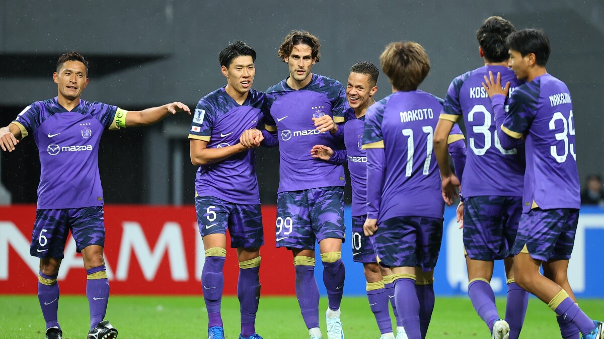 Sanfrecce Hiroshima FC - Image 3