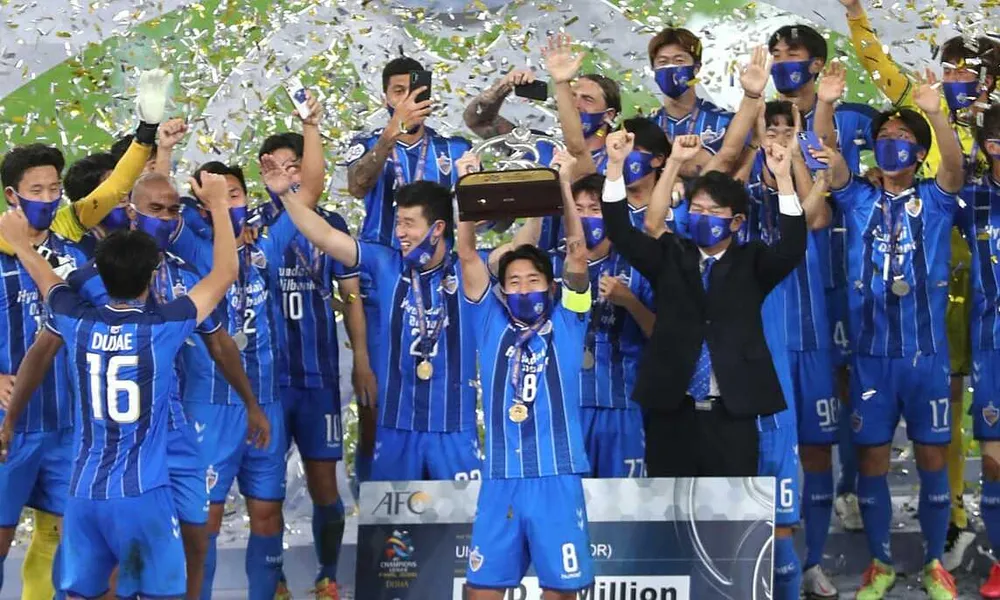 Ulsan Hyundai FC - Image 4